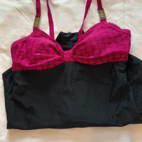 💥One piece Bikini - Picture 3 of 4